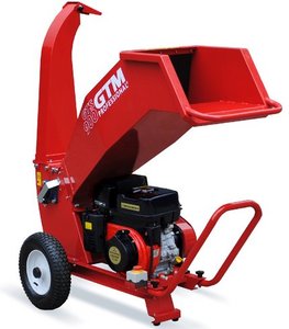 Houtversnipperaar met draaibare uitvoer