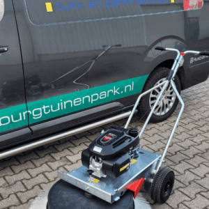 padelbaan veegmachine